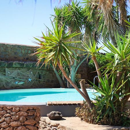 Cactus B&B Le Casette Di Marilena Pantelleria Bagian luar foto